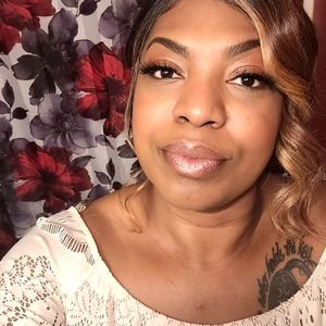 Meet your Posher, Vickie